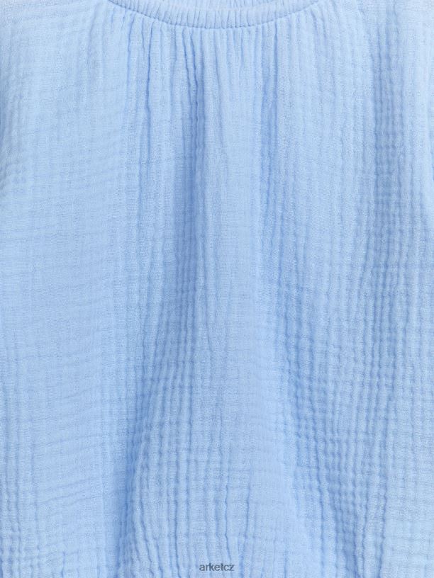 děti ARKET halenka s balonovým rukávem oblečení světle modrá J8R2D1718