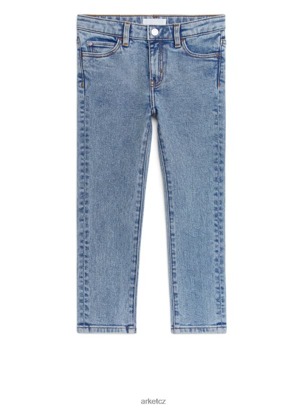 děti ARKET úzké strečové džíny oblečení modrý J8R2D1573