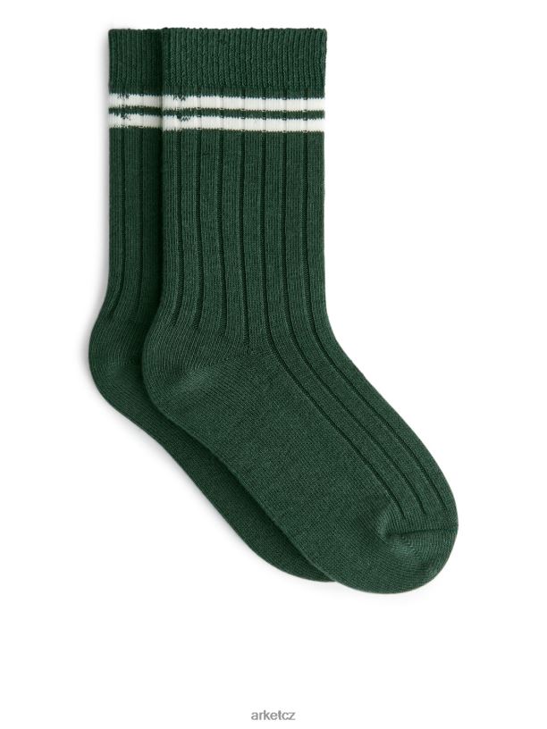 děti ARKET žebrované pletené ponožky sada 2 ks oblečení tmavě zelená/bílá J8R2D1611