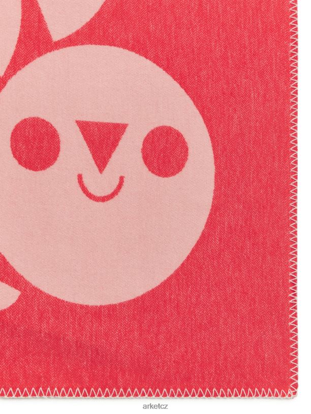 unisex ARKET bavlněná deka z umělecké edice domácí potřeby červená bílá J8R2D1727