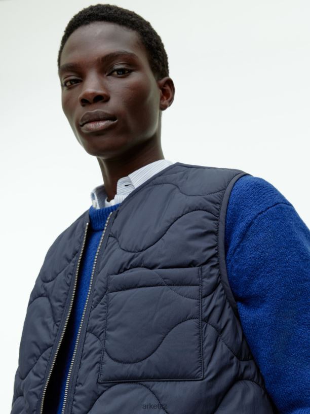 muži ARKET prošívaná vesta oblečení tmavě modrá J8R2D1159