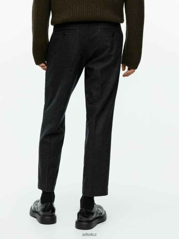 muži ARKET zkrácené zúžené vlněné kalhoty oblečení šedá melanž J8R2D1083