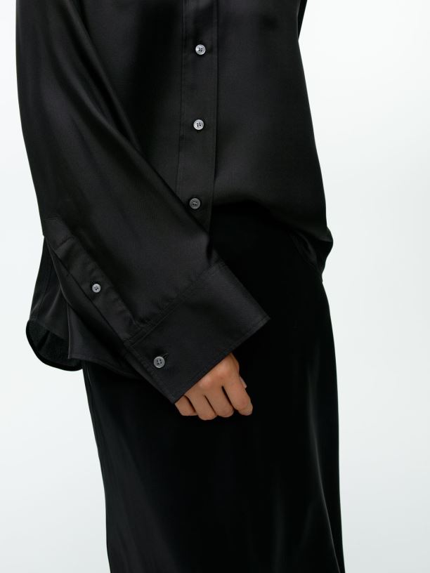 ženy ARKET hedvábná keprová košile oblečení Černá J8R2D55